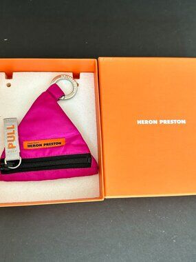 Heron Preston Triangle Shaped Keyring with Coin Holder